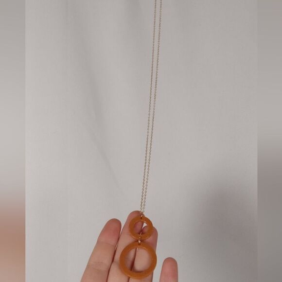 CLEARANCE Orange resin circles pendent necklace gold colored chain 27 1/2 inches - Picture 3 of 4